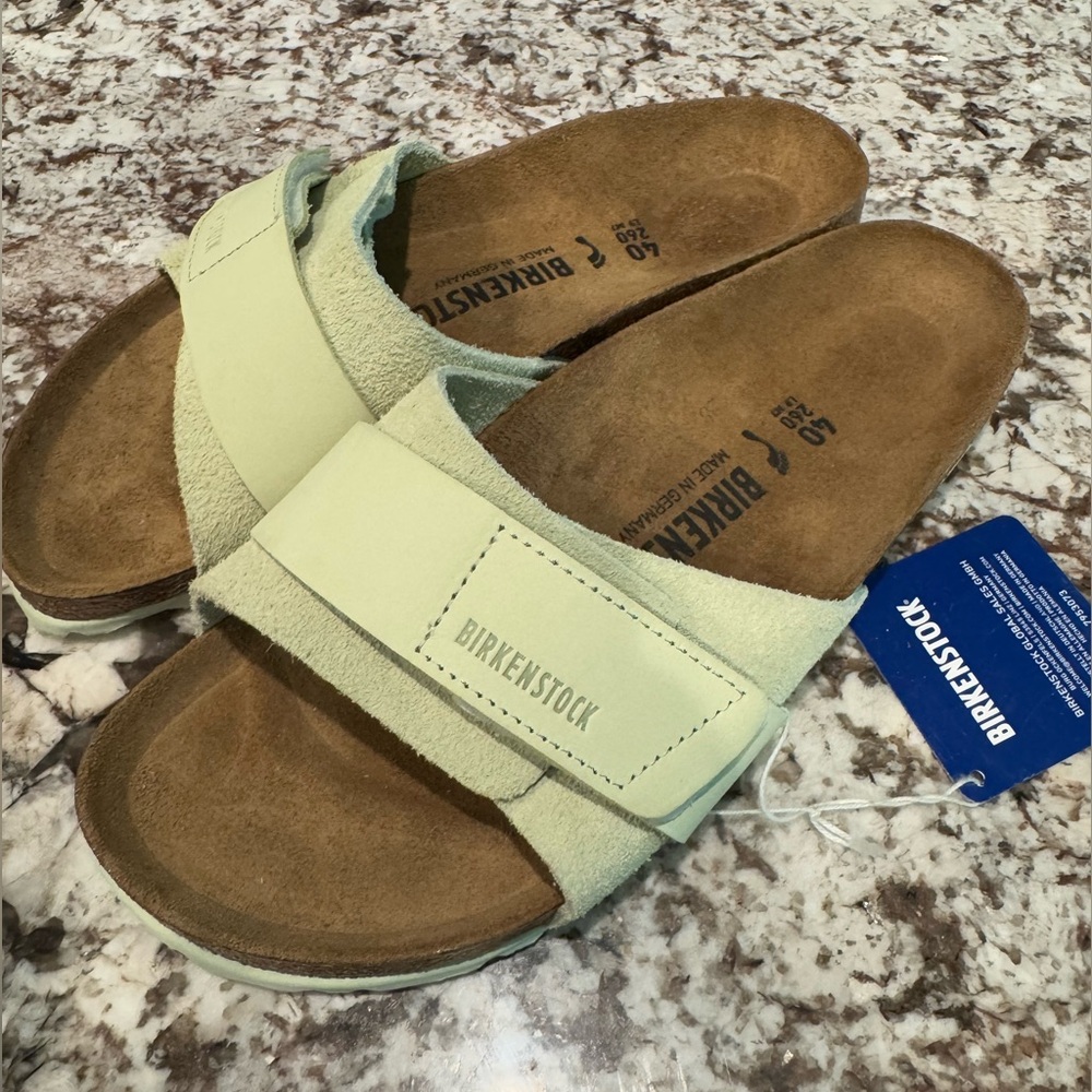 Birkenstock Sandals 💚 - Picture 9 of 14
